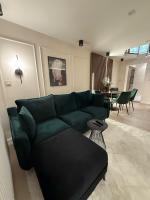 Hunyadi tér 
99.9 MFt - 40 m2 
Eladó Lakás Budapest
