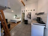 Szövetség utca 
43.9MFt - 23 m2 eladó Polgári lakás Budapest 7. kerület