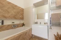 Blaha Lujza tér&nbsp;
159 MFt - 70 m2&nbsp;Eladó Lakás Budapest