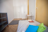 Lónyay utca 
bérlet: 150 EFt - 125 m2 Eladó szoba - apartman Budapest