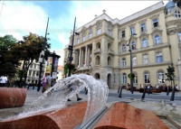 Váci utca 
bérlet: 140 EFt - 30 m2 Eladó lakás Budapest