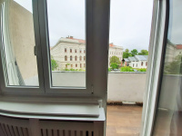 Üllői út 
bérlet: 0.8 EFt - 93 m2 Eladó lakás Budapest