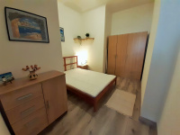 Alig utca 
bérlet: 240 EFt - 48 m2 Eladó lakás Budapest
