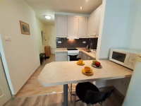 Alig utca 
bérlet: 240 EFt - 48 m2 Eladó lakás Budapest